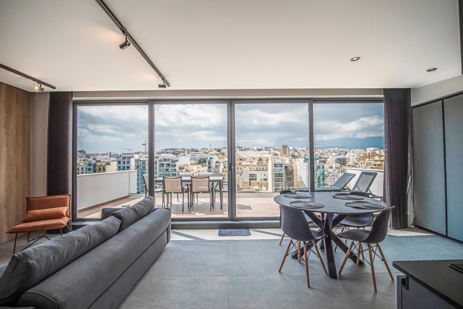 Penthouse in St. Julians - thumbnail 7