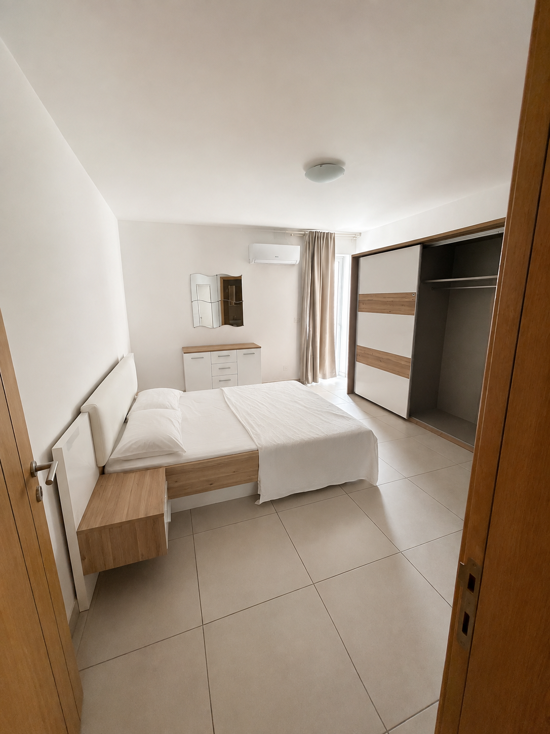 Three Bedroom Apartment with Private Balconies in St Paul's Bay - thumbnail 3