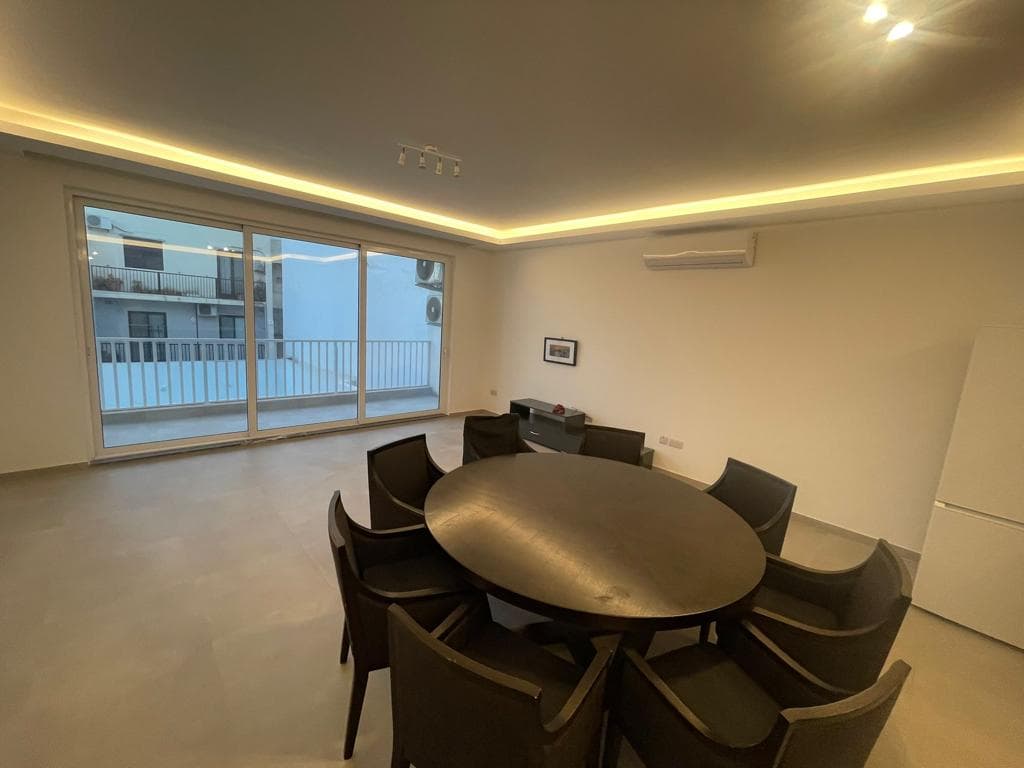 Apartment in Santa Venera - thumbnail 2