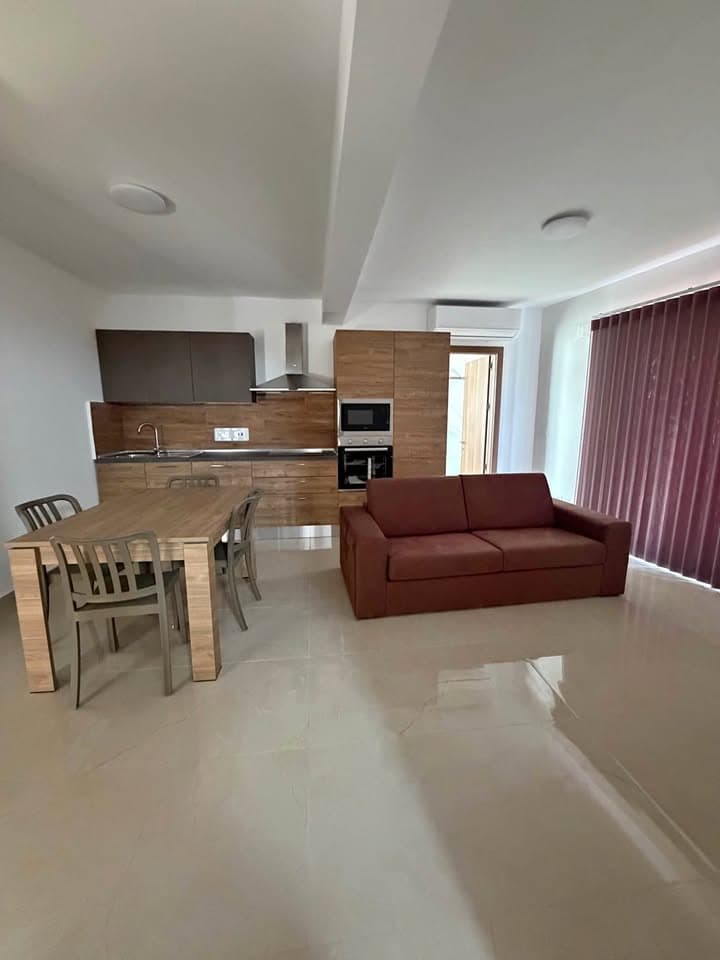 Penthouse in Birkirkara - thumbnail 2