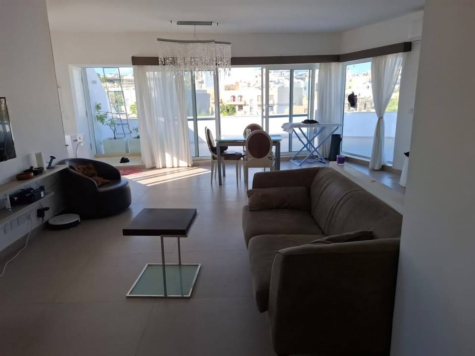 Penthouse in Swieqi - thumbnail 4