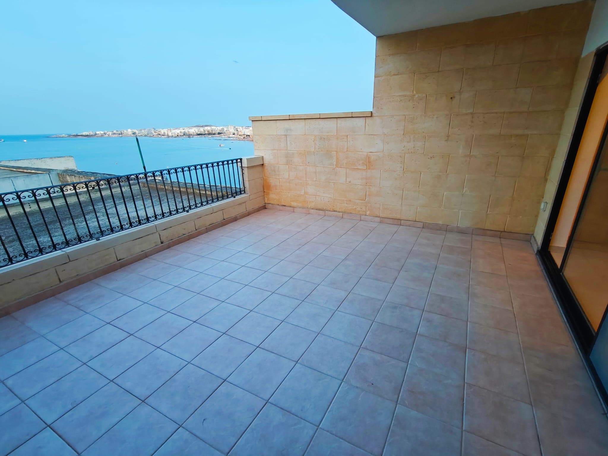Apartment in Xemxija - thumbnail 8
