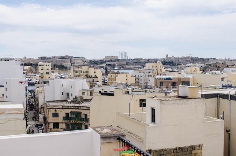 Duplex Penthouse in Gzira - thumbnail 7