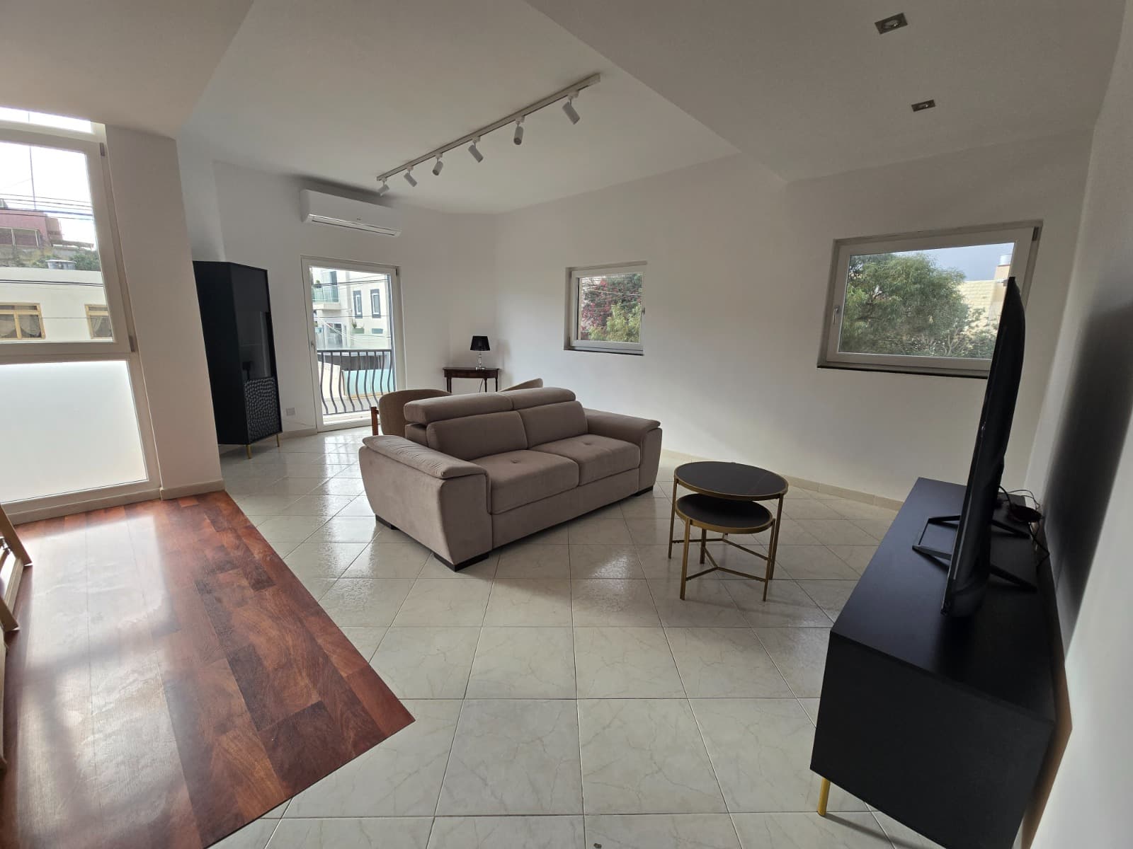 Duplex Penthouse in St. Julians - thumbnail 12