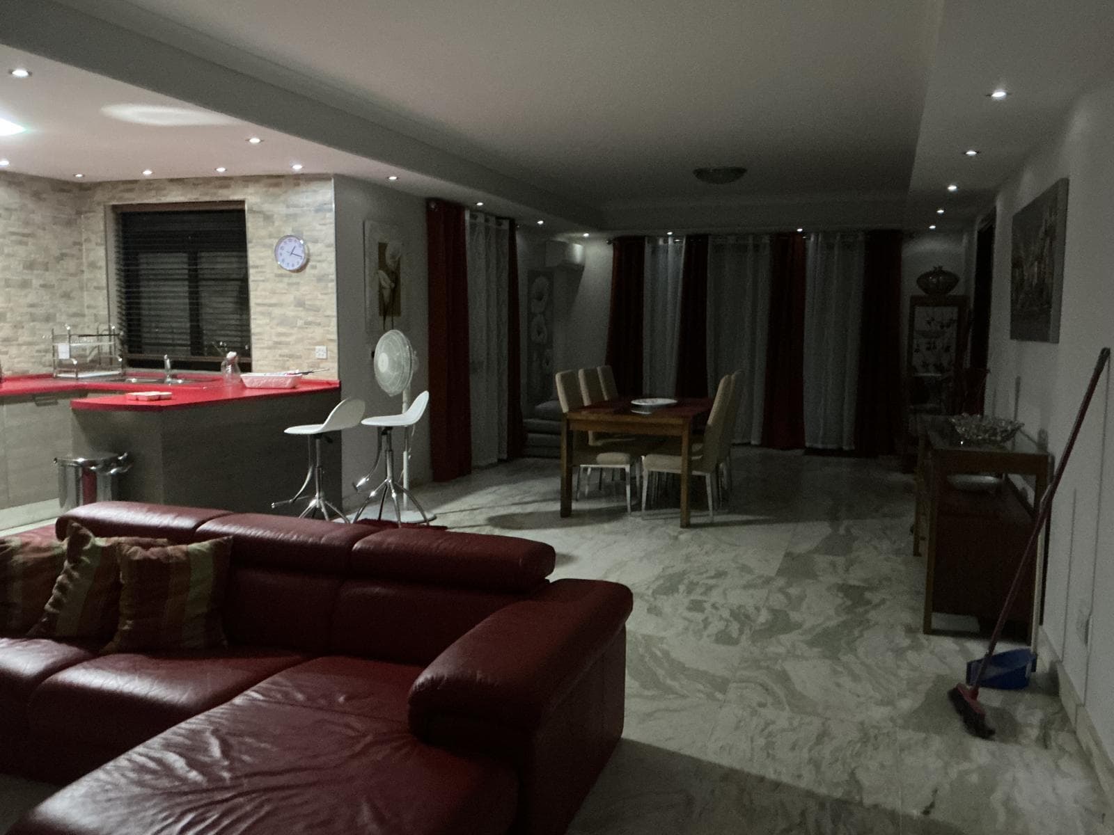 Three Bedroom Penthouse with Large Terraces in Marsaskala - thumbnail 7