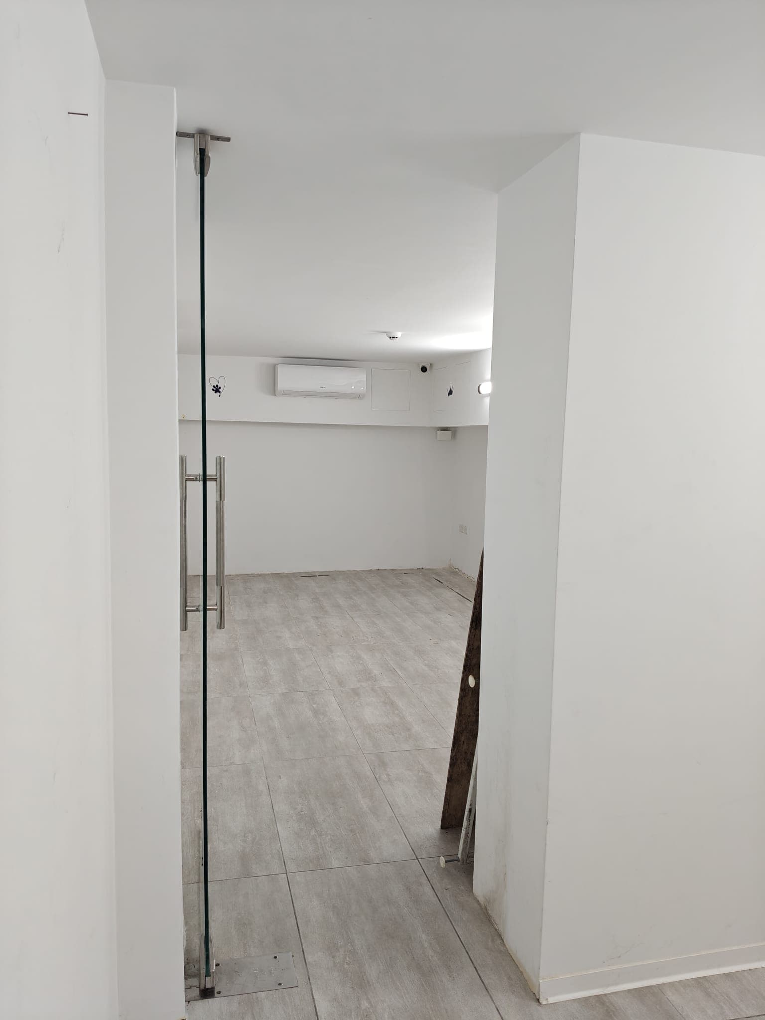 Shop in Luqa - thumbnail 3