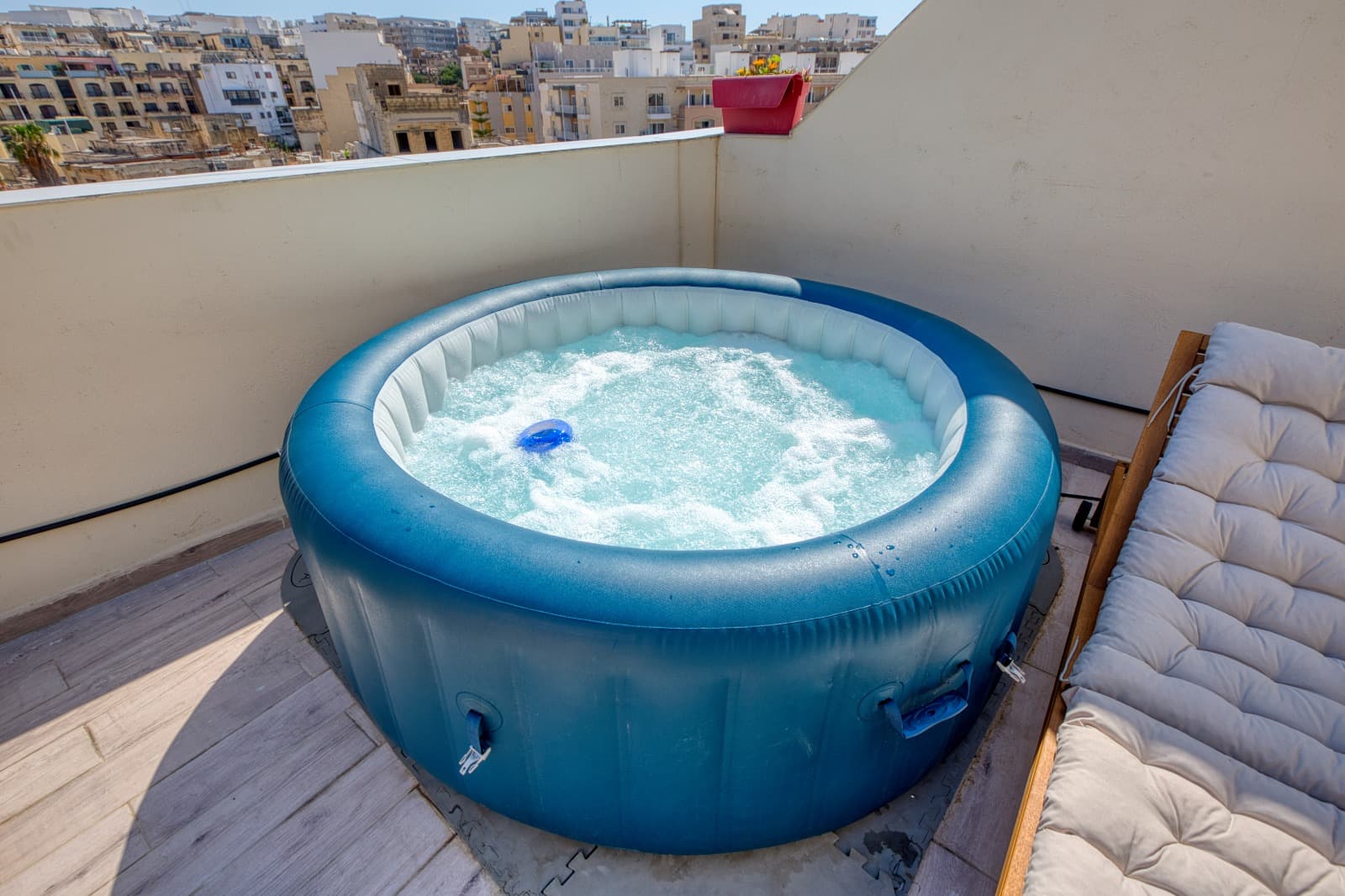 Seafront Penthouse iin Msida - thumbnail 10