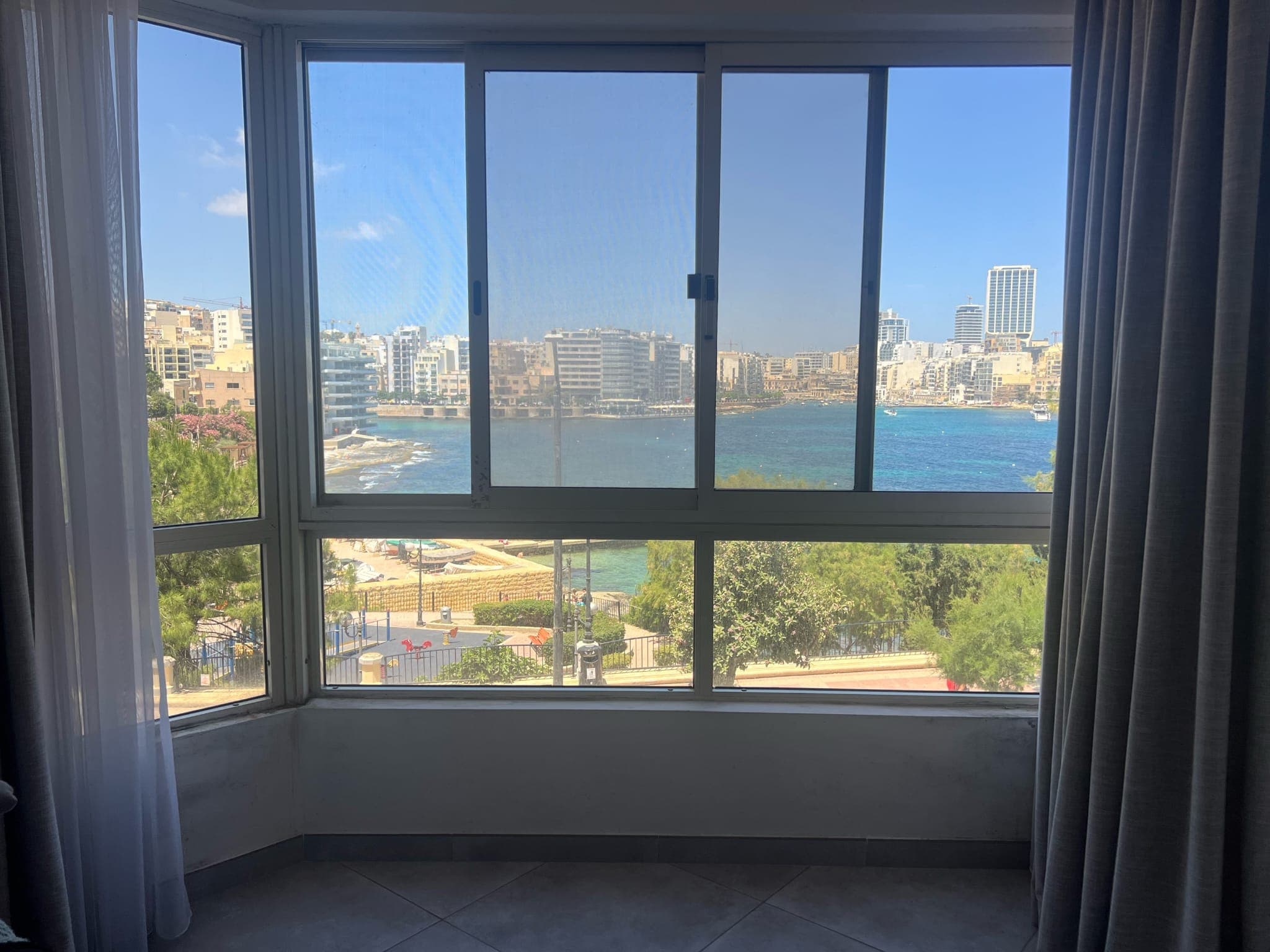 Apartment in Sliema Seafront - thumbnail 10