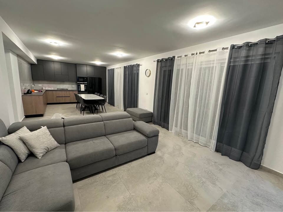 Penthouse in Gozo - thumbnail 2