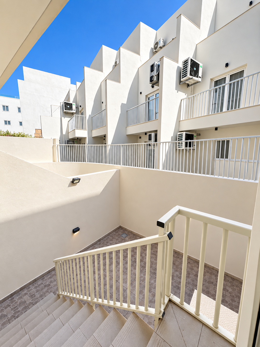 Apartment in St Julians - Photo 1 of 14