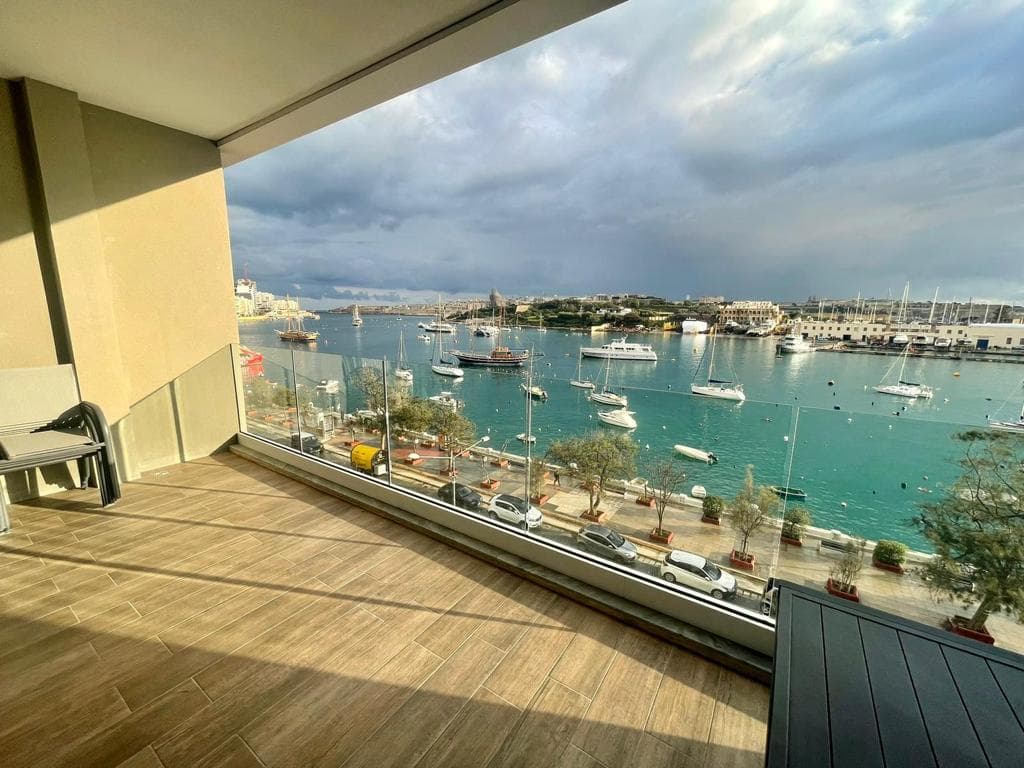 Apartment in Sliema - thumbnail 2