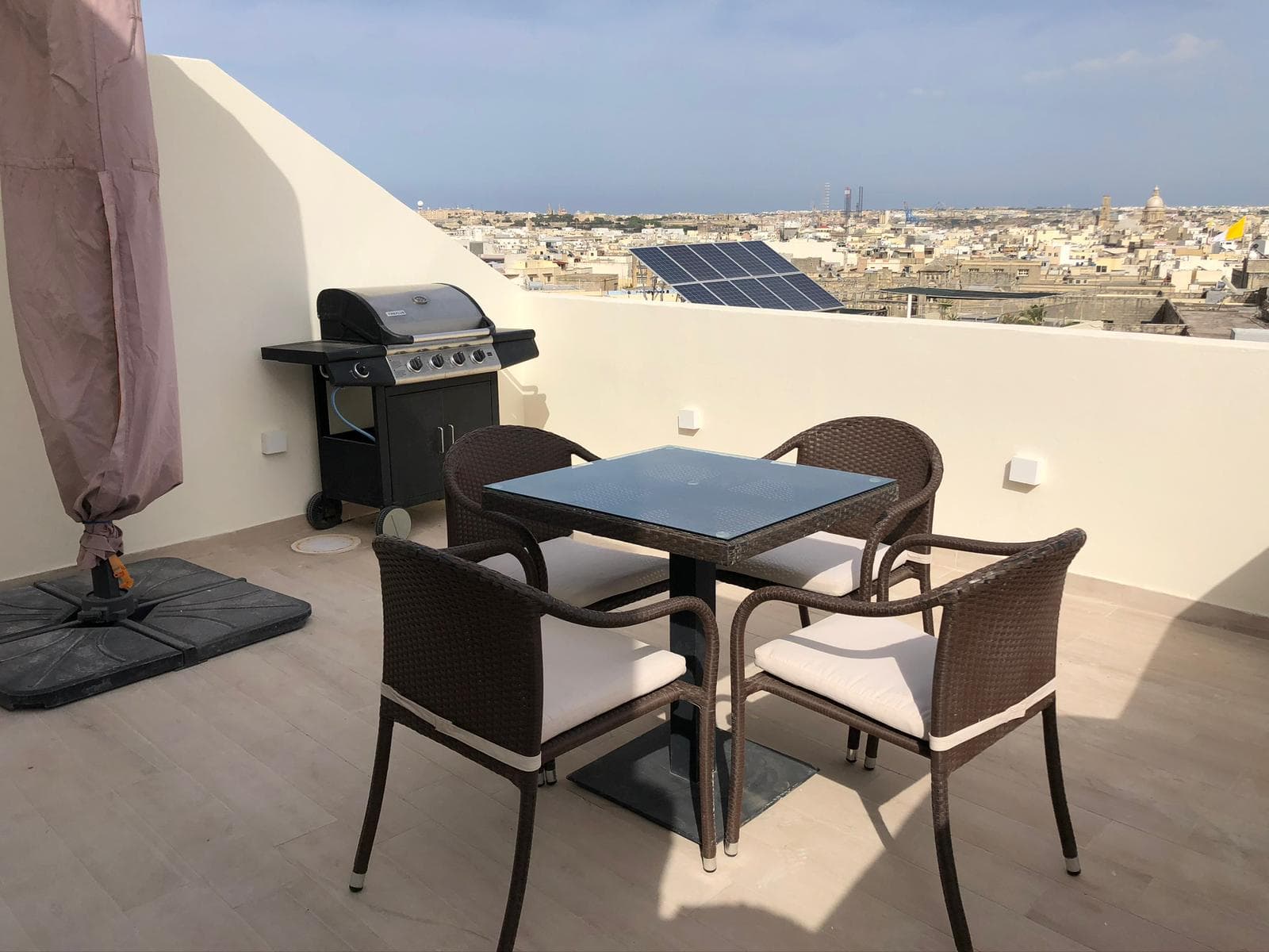 Penthouse in Santa Venera - Photo 1 of 6