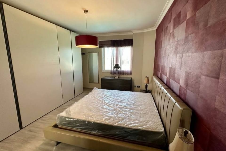 Penthouse with private swimming pool in Attard - thumbnail 2