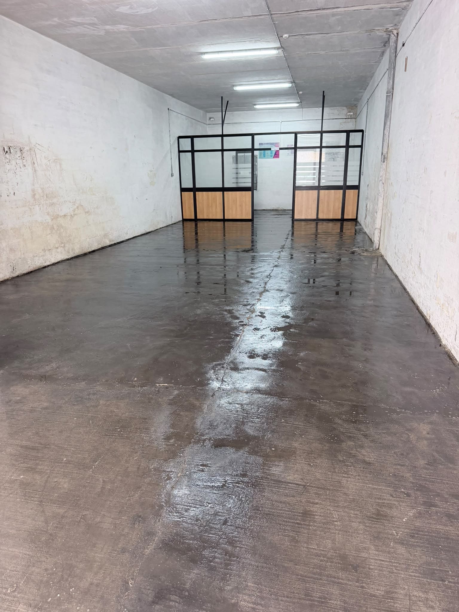 Garage in Luqa - Photo 1 of 2
