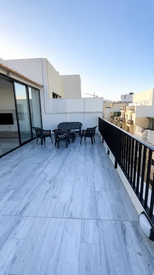 Penthouse in Msida - thumbnail 2