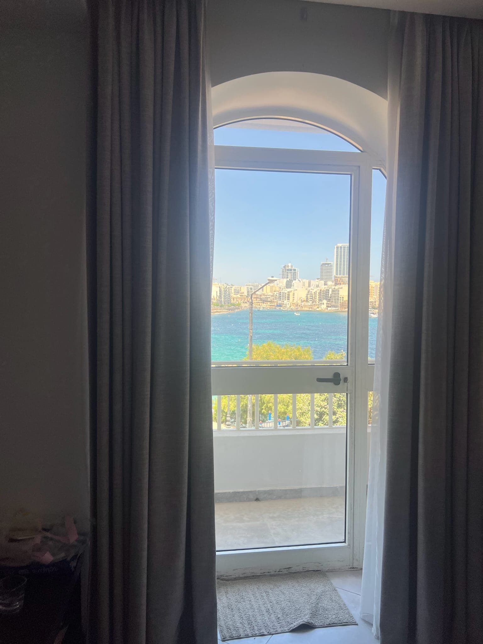 Apartment in Sliema Seafront - thumbnail 12
