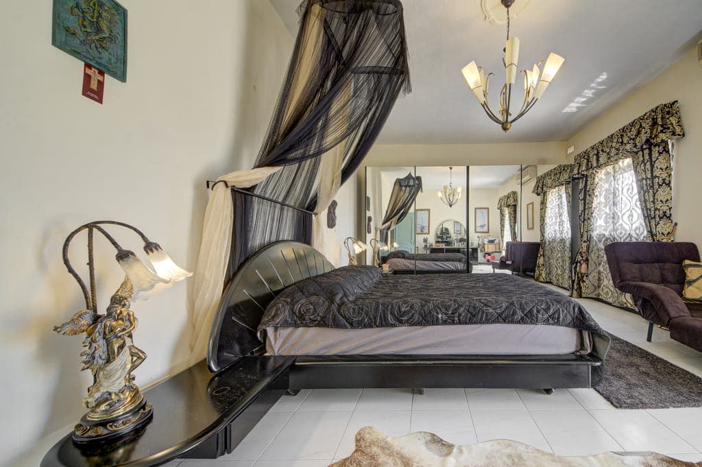 Villa in Pembroke - thumbnail 12