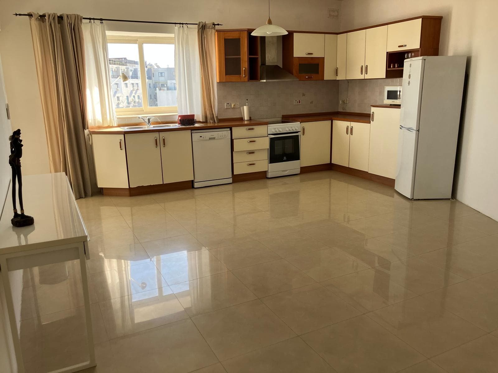 Penthouse in St. Julians - thumbnail 3