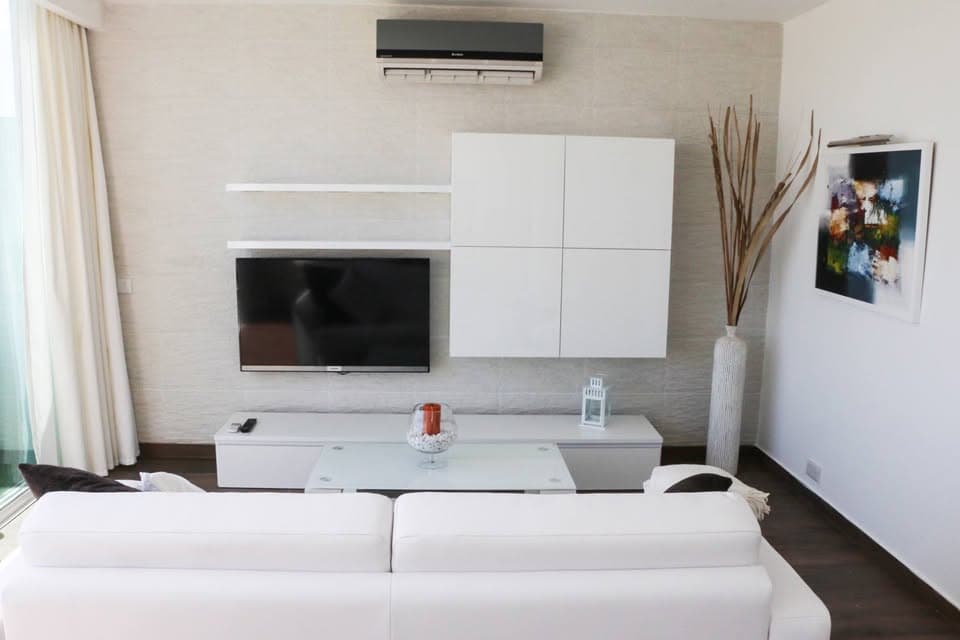 Penthouse in St Julians - thumbnail 4