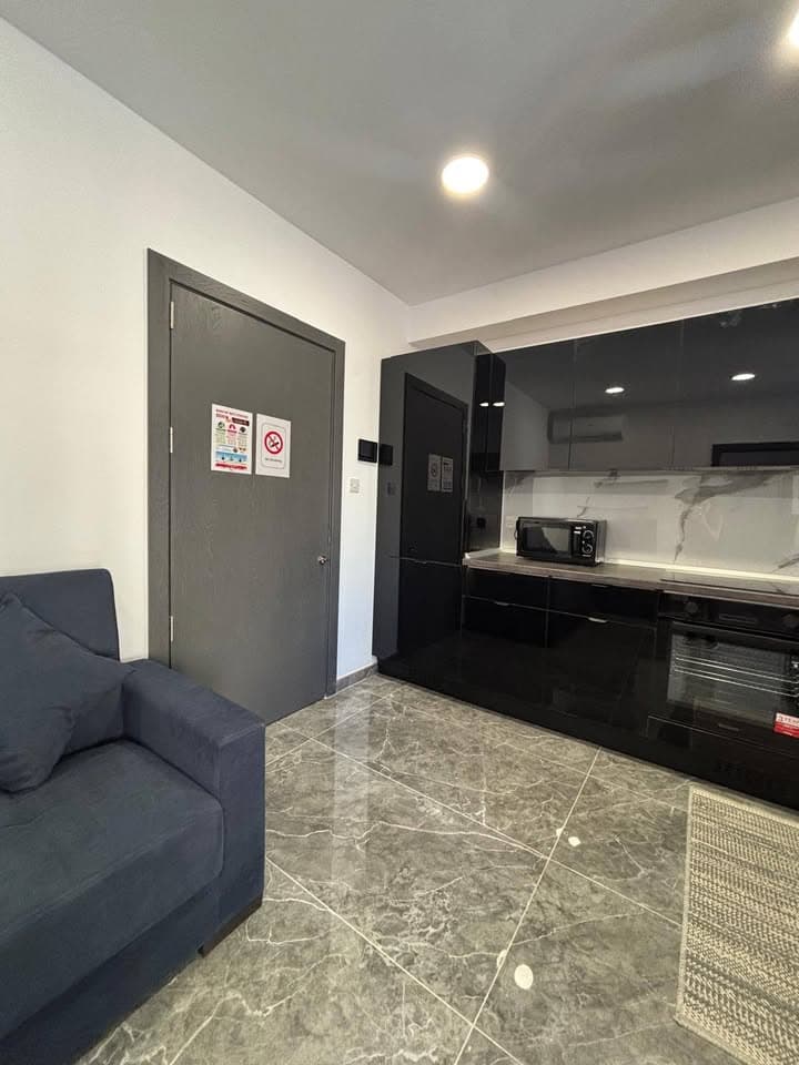 One Bedroom Apartment with Seaview in Sliema - thumbnail 3