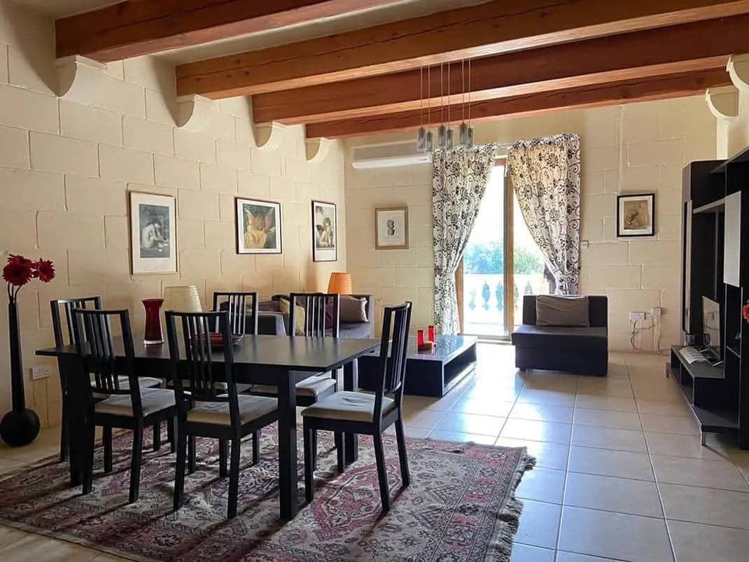 A Room in Gharb - thumbnail 5