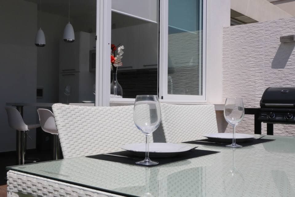 Penthouse in St Julians - thumbnail 7