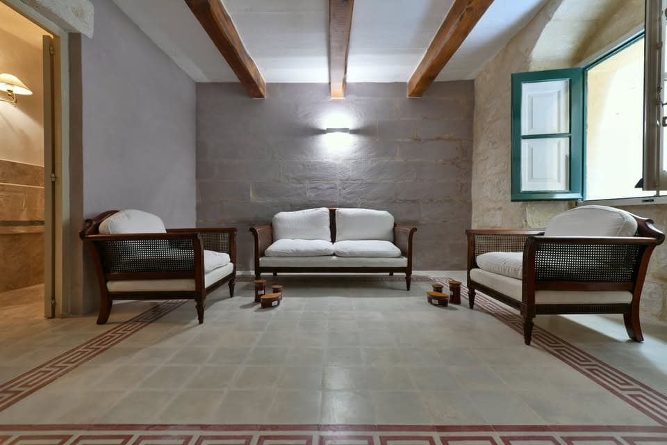 Townhouse in Mdina - thumbnail 3