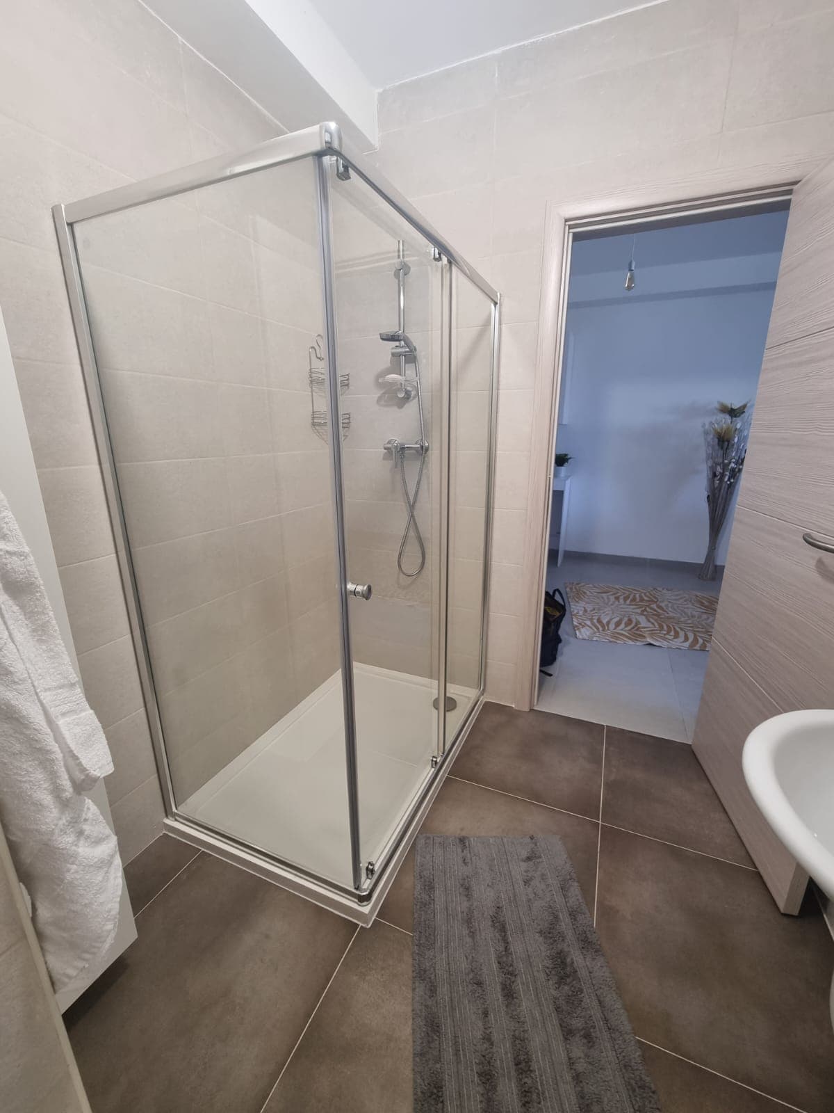 One Bedroom Apartment with Large Balcony in Luqa - thumbnail 9