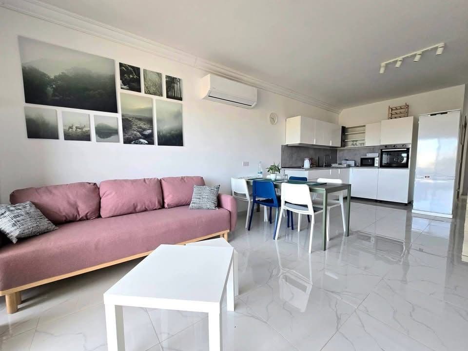 Apartment in Victoria - Photo 1 of 10