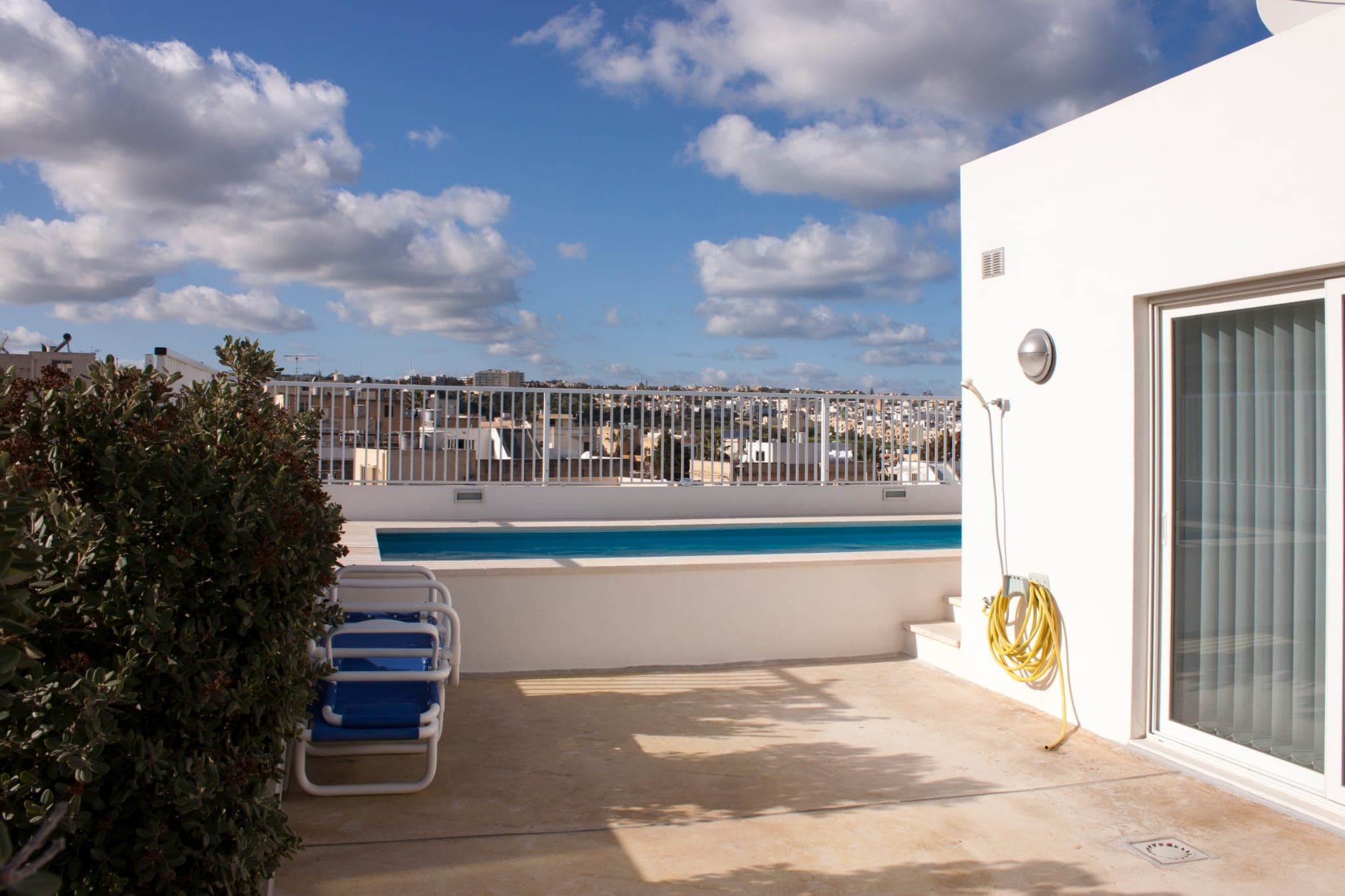 Penthouse in St. Julians - thumbnail 2