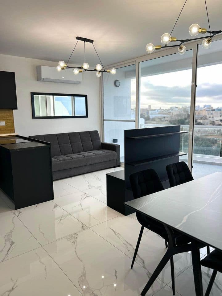 Penthouse in Gharghur - thumbnail 2