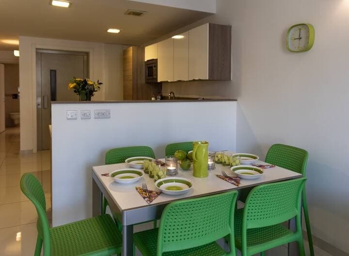 Townhouse in St Julians - thumbnail 13