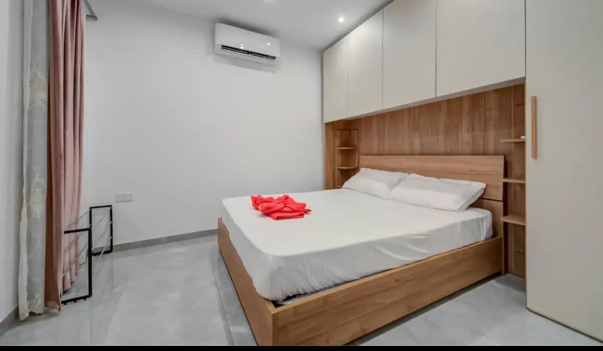 Apartment in Qawra - thumbnail 3