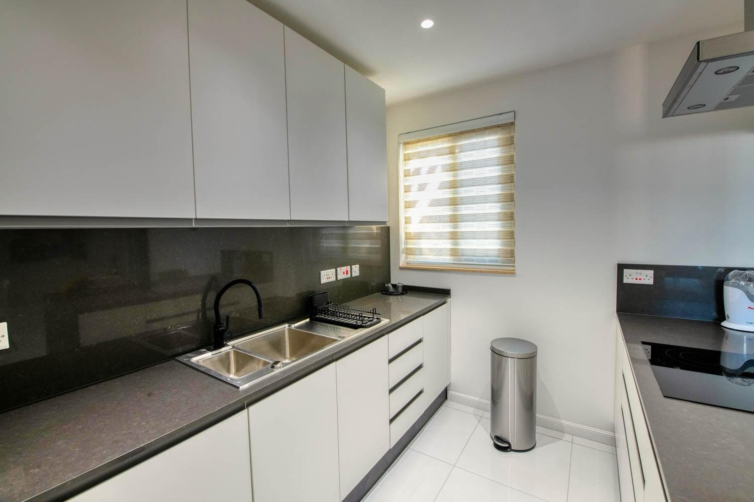 Penthouse in St. Julians - thumbnail 13