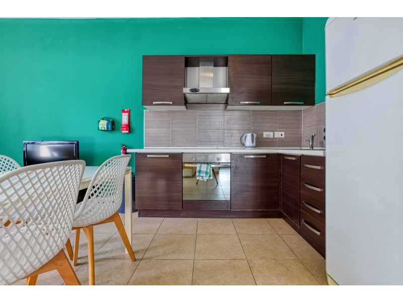 Two Bedroom Apartment with Private Balcony in St Julians - thumbnail 11