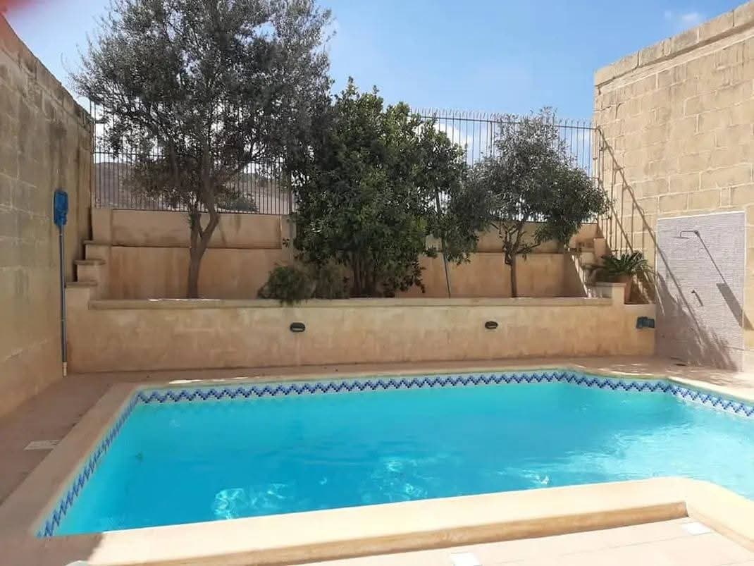 A Room in Gharb - thumbnail 3