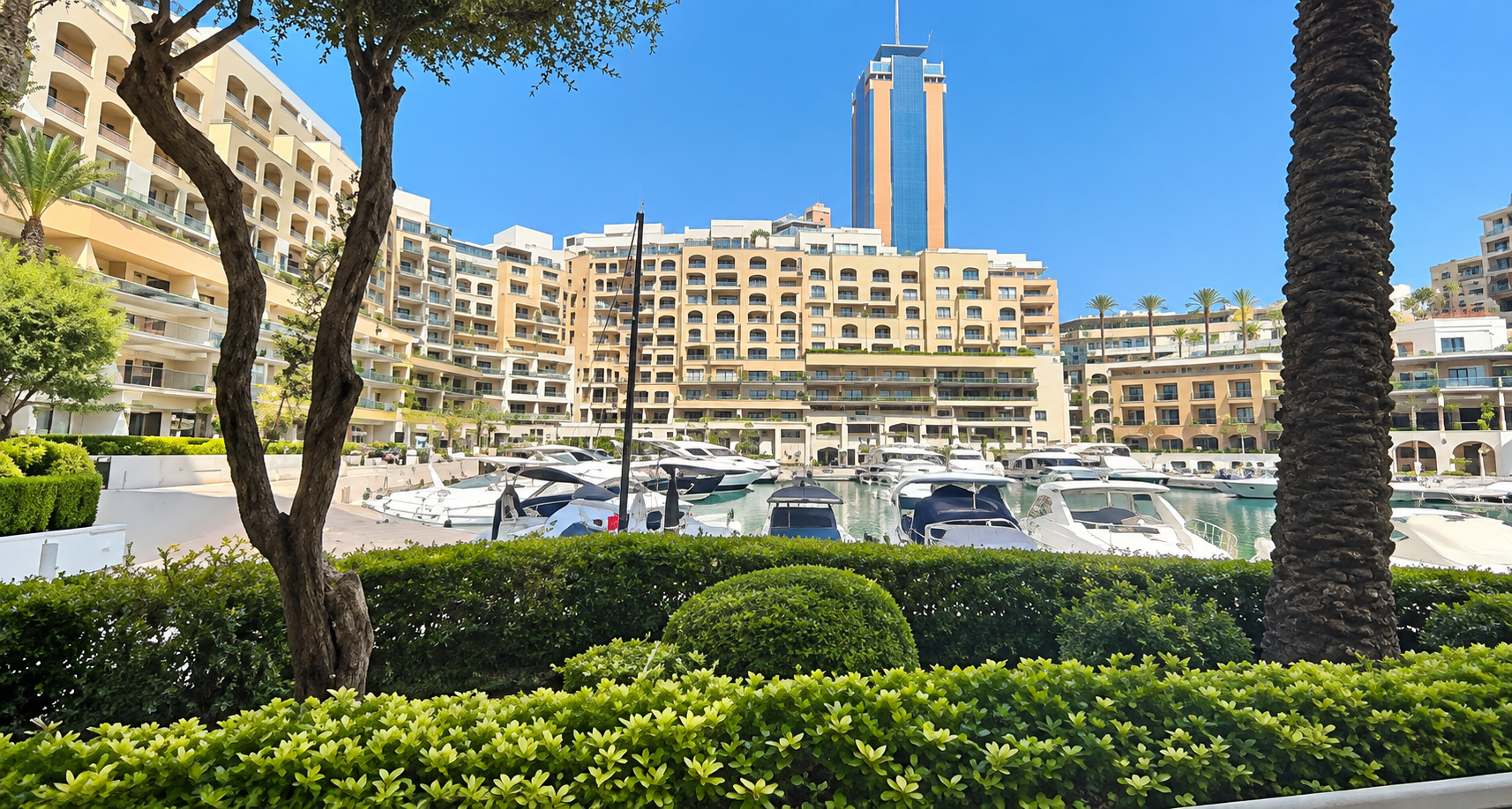 Apartment in St Julians - Photo 1 of 13