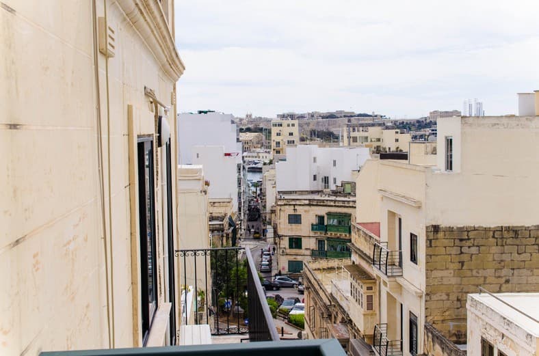 Duplex Penthouse in Gzira - thumbnail 8