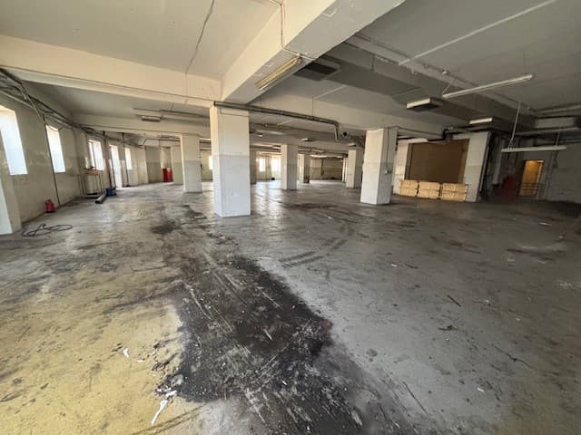 950 sqm Large Warehouse in Zejtun - thumbnail 3
