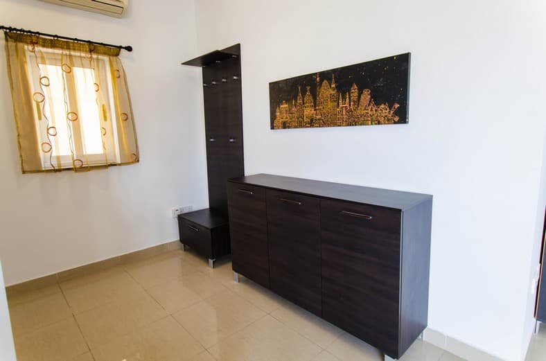 Duplex Penthouse in Gzira - thumbnail 9