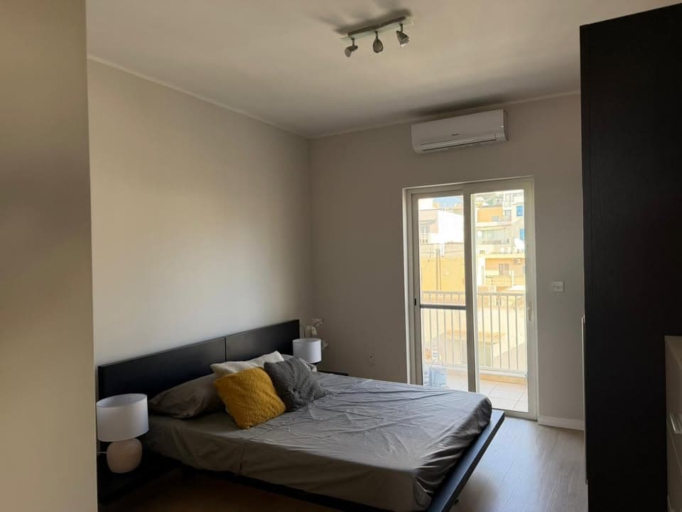 Penthouse in Sliema - thumbnail 11