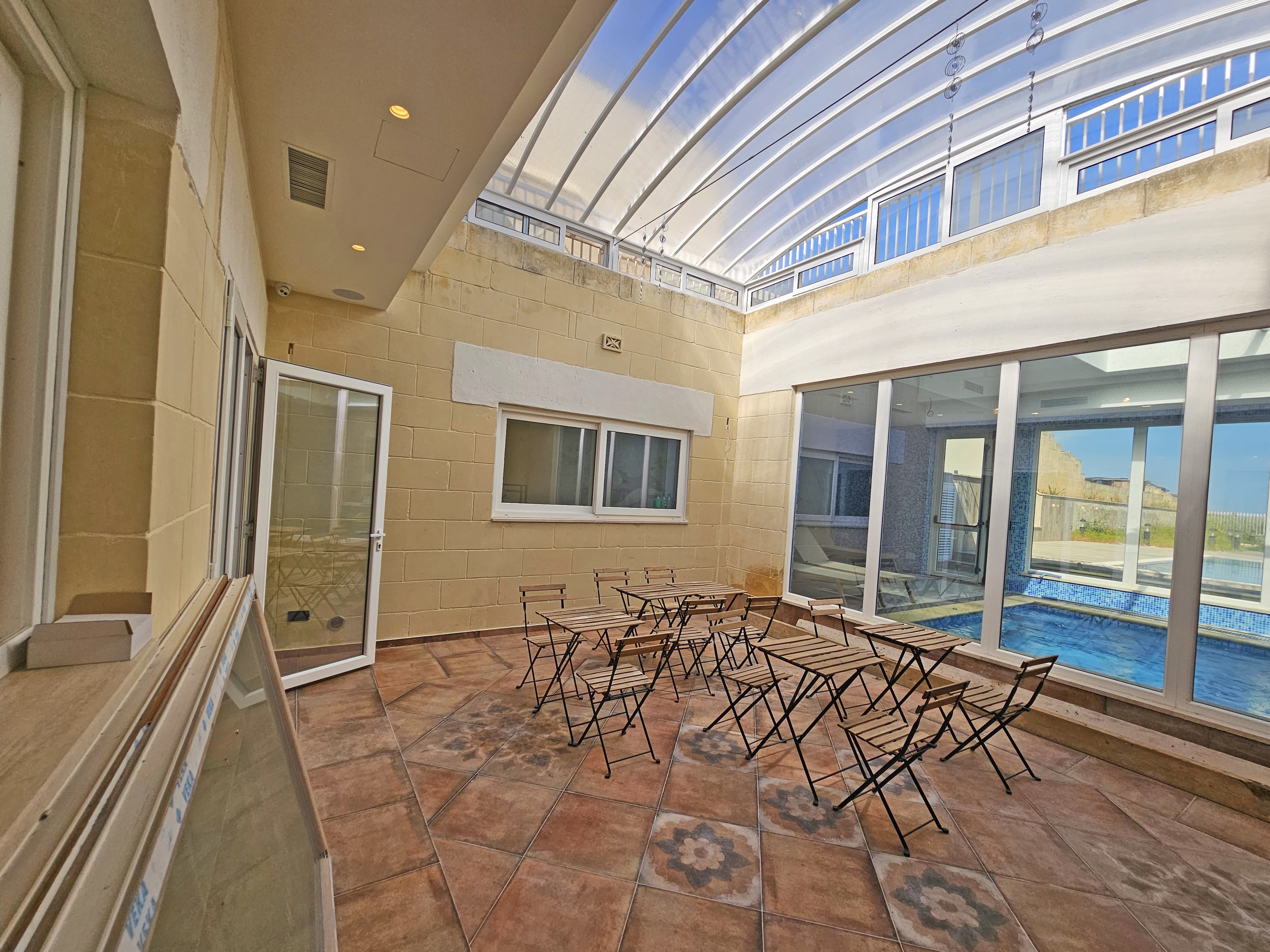 Villa in Ghasri - thumbnail 4
