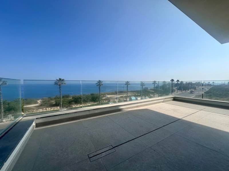 Apartment in Qawra - Photo 1 of 8