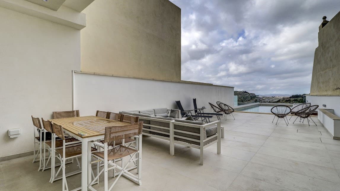 Semi detached Villa in Madliena - thumbnail 4