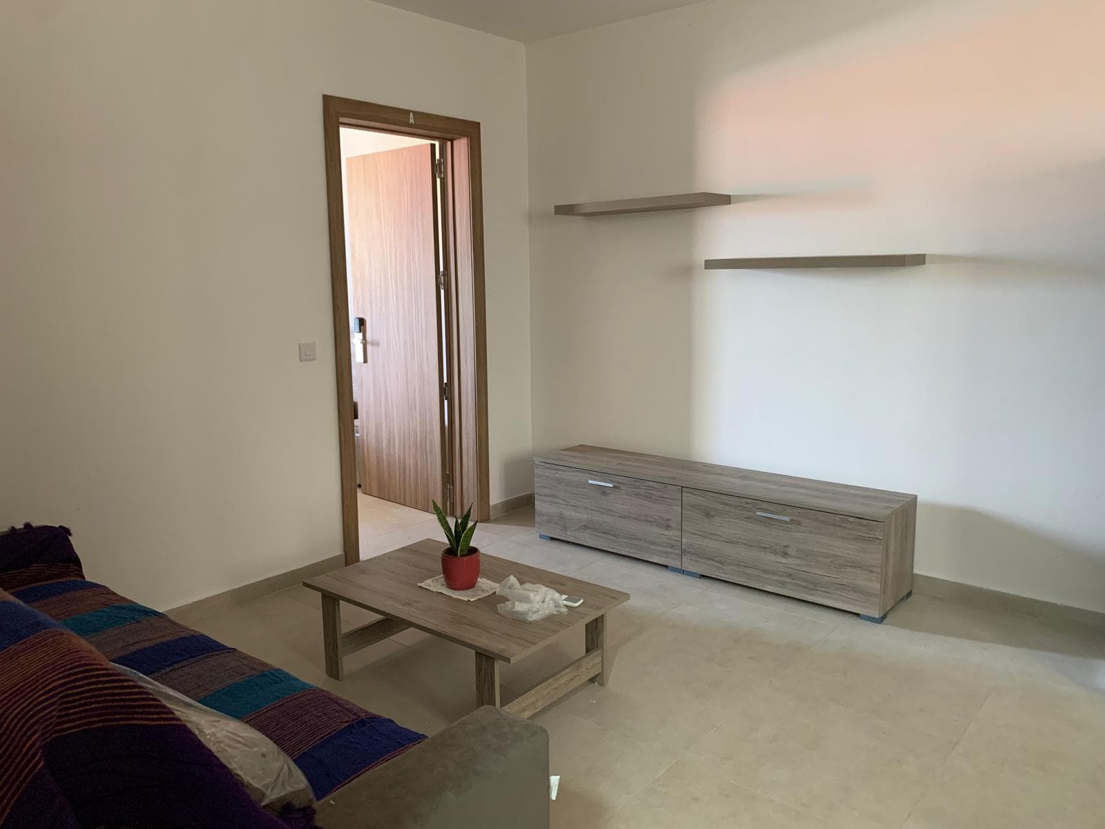 Room in Swieqi - Photo 1 of 11