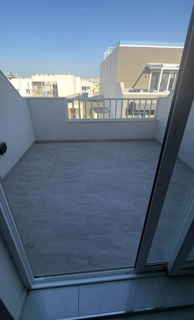Penthouse in Birkirkara - Photo 1 of 9