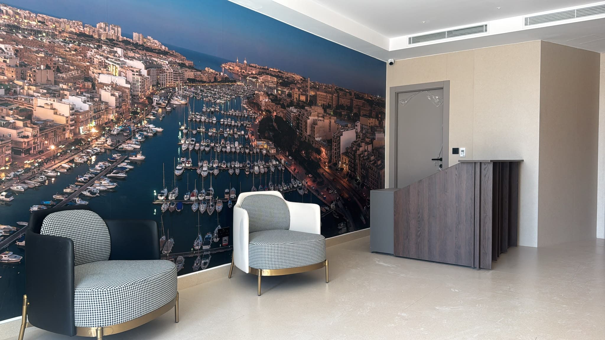 Office in Msida - Photo 1 of 19