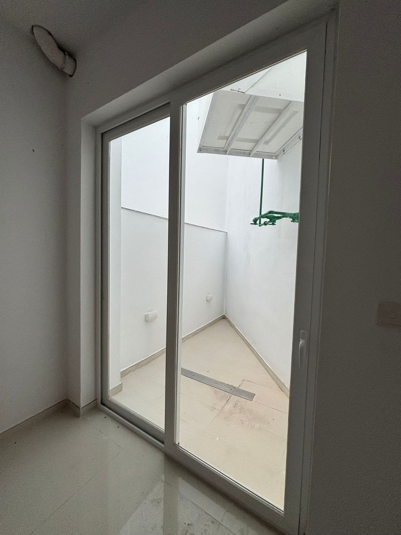 Office in Mosta - Photo 1 of 8
