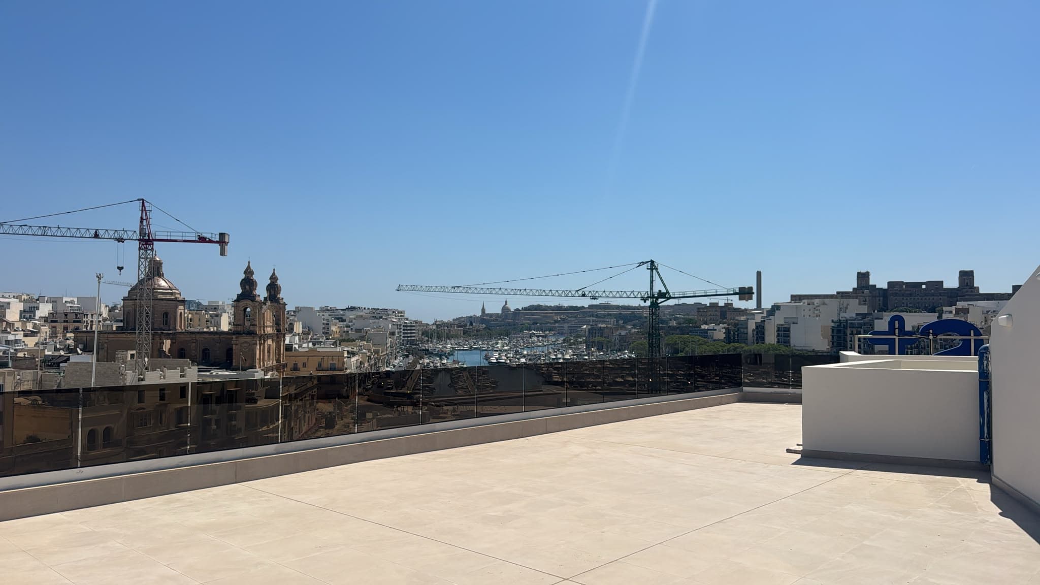 Office in Msida - Photo 1 of 21