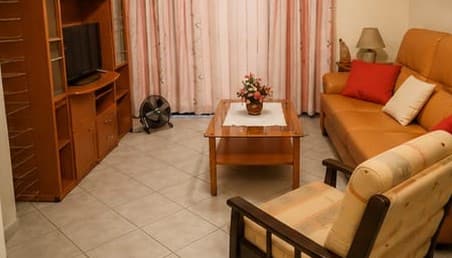 Apartment in St Pauls Bay - Photo 1 of 8